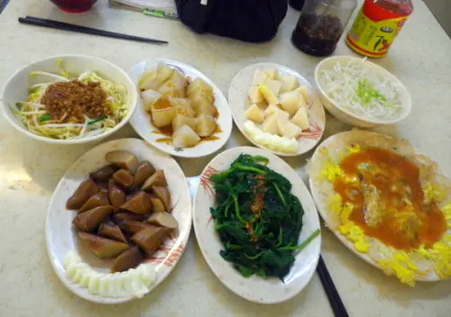 『木柵米粉湯』好料吃不厭˙蘿蔔、綜合煎ㄧ級棒        
      