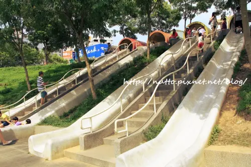 【麥芽趴趴走】超好玩的巨型溜滑梯@中壢老街溪河川教育中心