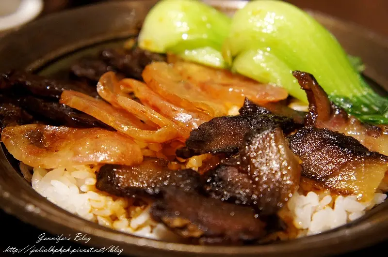 【高雄-左營區】港式翠園餐廳 (巨蛋店)─好吃的煲仔飯 