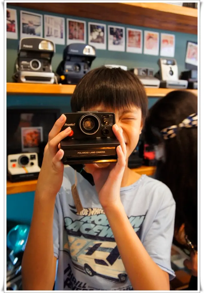 [大稻埕 眾藝程] 大稻埕必遊亮點   設計原創故事屋  清新布料設計生活美好  拍立得博物館拍拍下永恆的回憶