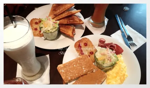 『呷』「新北市新店區」☆ 默沏咖啡 ☆ 微笑薯餅開啟美好的周末日