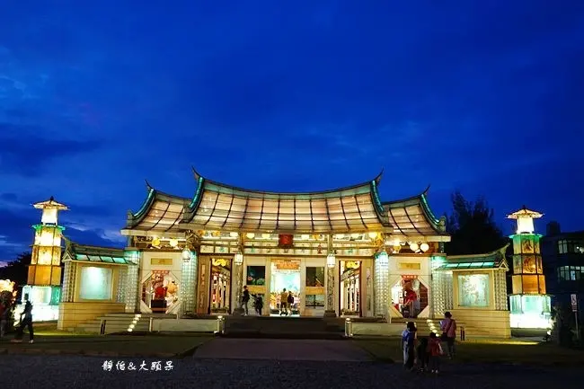 玻璃媽祖廟/靜怡＆大顆呆 提供