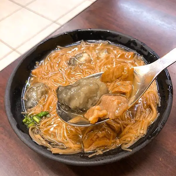 料多平價的排隊美食－黃金麵線(附完整菜單)
