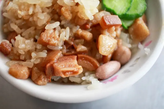 
台南古早味小吃永樂米糕~
