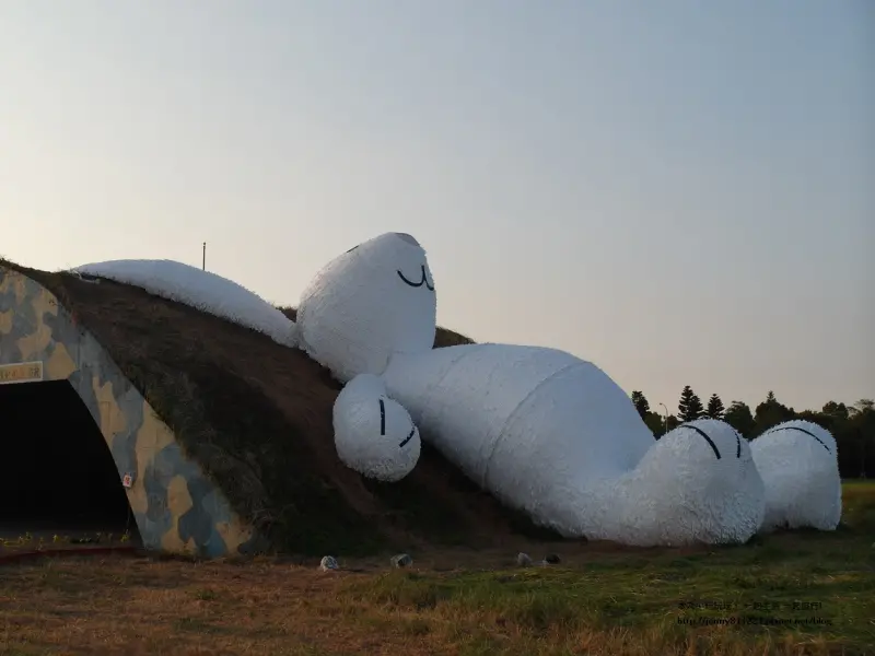 2014桃園地景藝術節 中秋快來看霍夫曼最新力作 -- 月兔