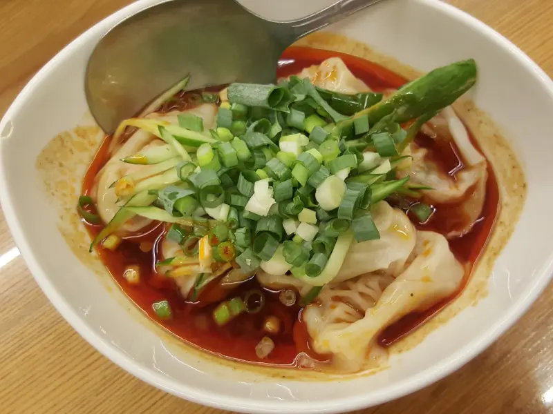 【食-新竹竹北】鼎饕棧美食館♥老上海風味小吃♡前鼎泰豐師傅掌廚