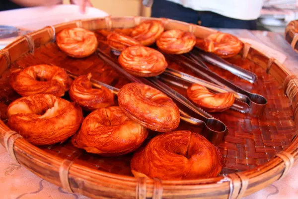 [阿里山]奮起湖 星空小屋旁的現烤甜甜圈