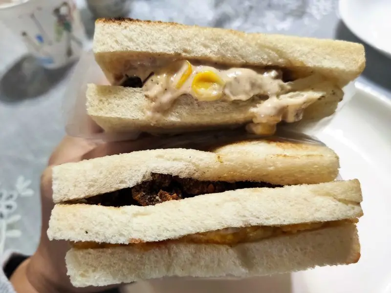 明峯早餐店-桃園/傳奇很厲害炸豬排三明治人氣早餐 - 潔絲蜜愛生活