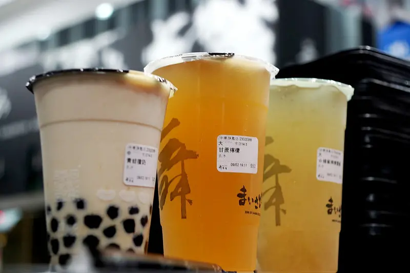 【飲料】舞茶道（中華店）●好喝的青蛙撞奶，下次我要喝紅豆烤奶●