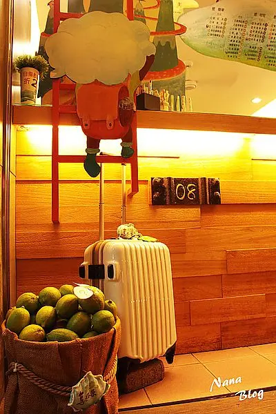 充滿童趣幸福的飲料店❤享好茶台中中科店幸福8店