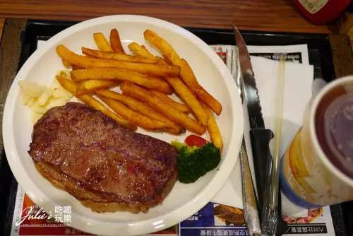 板橋●牛排●得克薩斯食坊(秤重牛排、薯條、披薩、醬飯、焗麵)