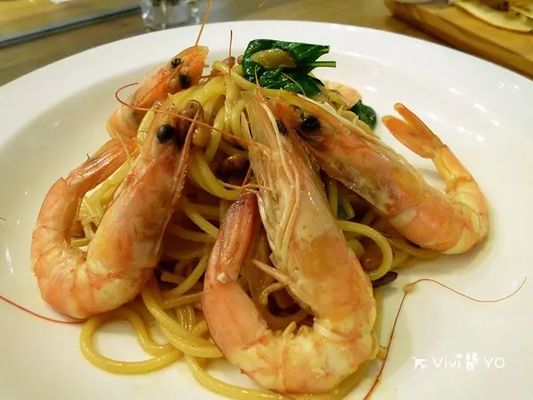 *台中 一中街商圈* 橋。咖啡Bridge Café 咖啡輕食、早午餐、下午茶、義大利麵