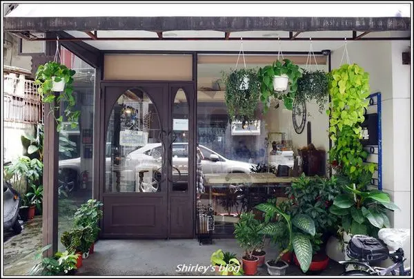 捷運國父紀念館站．Tasweet 手作燒菓子(蛋糕捲、飲料)