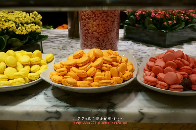 【台北美食】君悅飯店凱菲屋晚餐吃到飽~超值自助假日BUFFET攻略~推！