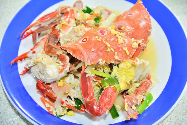 新北市美食:秋蟹季來吃萬里蟹 尚鱻樓海鮮餐廳 三點蟹 花蟹 石蟳 生魚片
