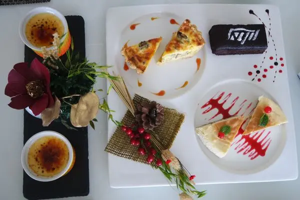 宜蘭隱藏頭城play hotel奢華頂級民宿海景咖啡廳【木房子咖啡 PLAY&木房子coffee】非住宿客限定時段下午茶/貴婦饗宴品嚐季芹自製點心