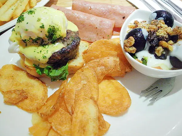 【台北車站】SECOND FLOOR CAFE 貳樓餐廳（微風台北車站店）