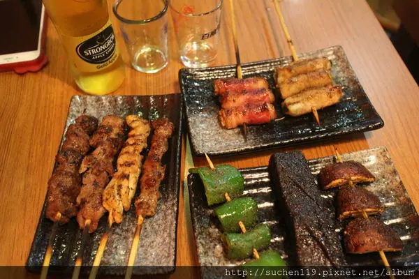 台北美食|食尚玩家都來過當然我也不能錯過下班後好去處平價好吃的柒串燒屋