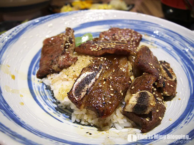 【台北中正│食記】北車二樓 微風廣場 兩面燒肉～甜滋滋的燒烤丼飯