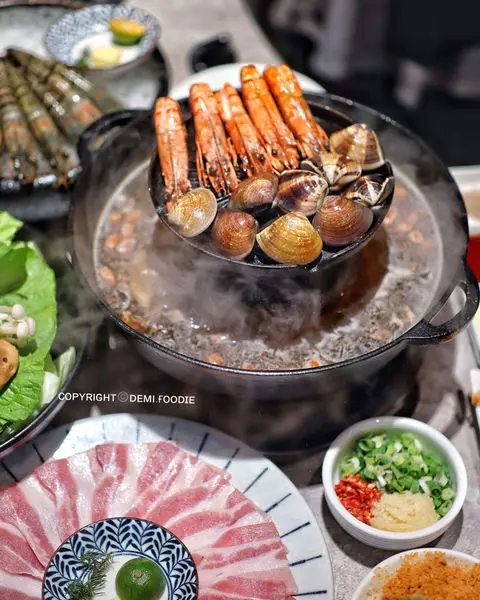 【台中x食記】萬客什鍋。新品火烤兩吃大滿足。漢口總店獨家推出。