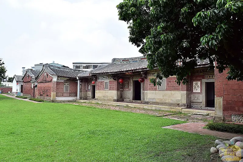 台中新景點。目前台中市保留最完整的市定古蹟。適合親子遊、一日遊。摘星山莊(附門票資訊)。古早味餐點豐盛不馬虎