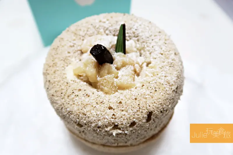 【台中美食】咕咕霍夫 茶蘋果戚風蛋糕︱伴手禮、下午茶、彌月首選！