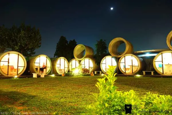 【彰化。花壇】夜拍水管屋。別有洞天