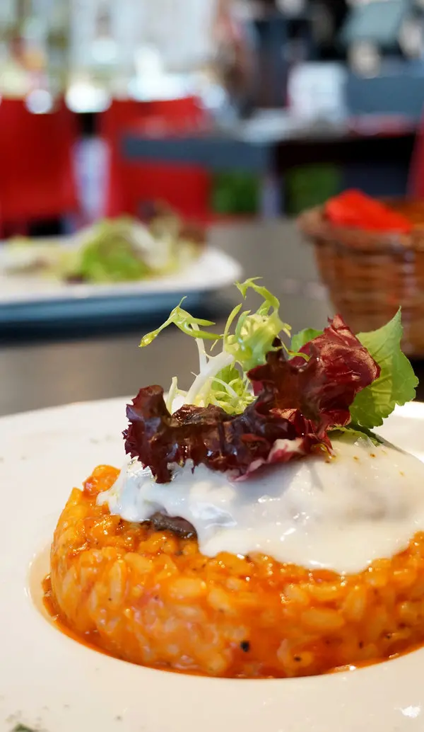 【信義區。美食】台灣也能吃到法國聖米歇爾山的溫馨法式料理 ♥ 普拉嬤嬤 LA MERE POULARD CAFE