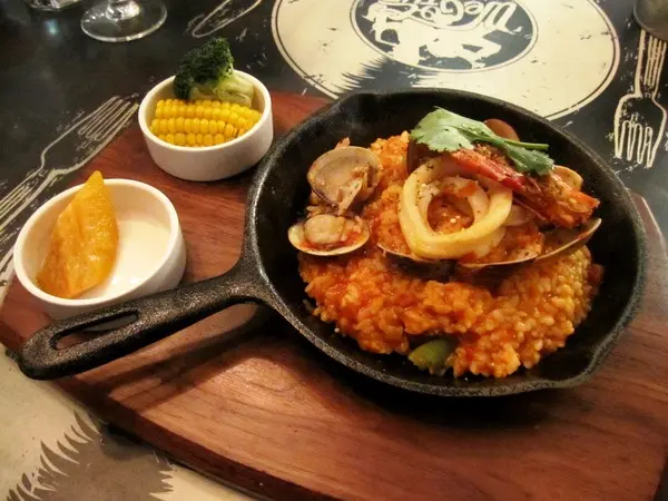 Nola Kitchen紐澳良小廚(信義ATT店)              