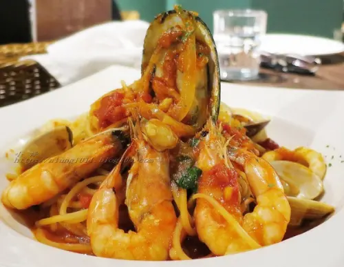 BITE 2 EAT薄多義  文橫店              