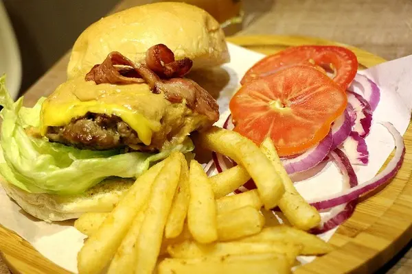 【羽諾食記】胖東西廚房CoolZi義大利麵/燉飯/手工漢堡/排餐♥台北大安區/捷運國父紀念館站美食              