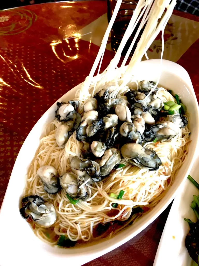 [台南] 椰庭景觀餐廳 鮮蚵滿溢麵線