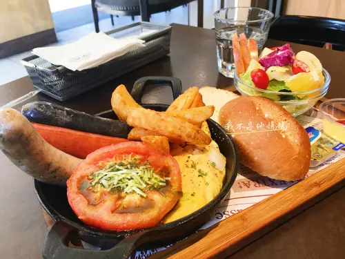 古迪歐 Goody.O café  中永和早午餐推薦  鄰近永安市場捷運站  四號公園  大份量早午餐  台北早午餐推薦