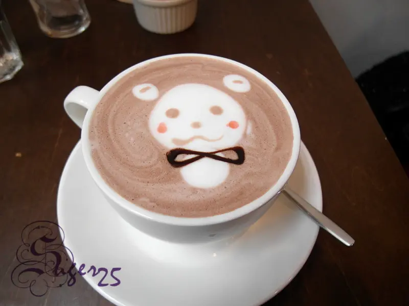 [美食]Longtimeago Café 文創互動咖啡館~喝一杯咖啡，也不只是一杯咖啡的事情，可愛拉花&極光之愛場景--台北市