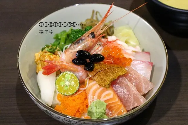 台北平價好吃CP值高。東嘉祥日式料理&芋泥控夏天的最愛。六順豆花。芋泥火山冰～