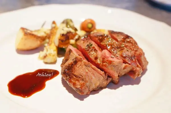 華泰王子大飯店-LIDIOT驢子餐廳|位於台北市中山區林森北路．高級義式料理．平日限定商業午餐好划算．慶生過節日商務聚餐都好適合．愛評體驗團