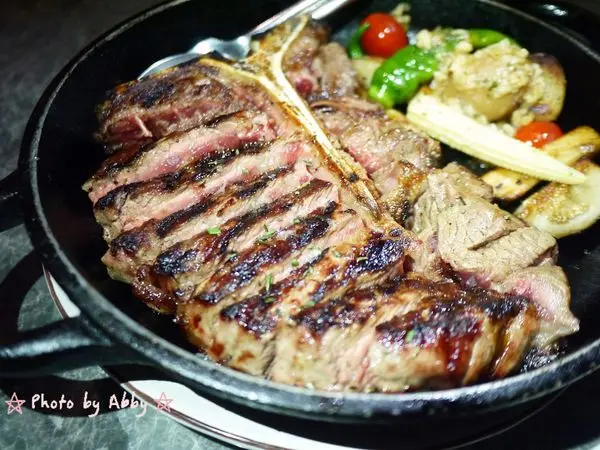 【食記:林森北路 】LIDIOT RESTAURANT 驢子餐廳 。Prime28天乾式熟成丁骨牛排的極致享受(體驗團)