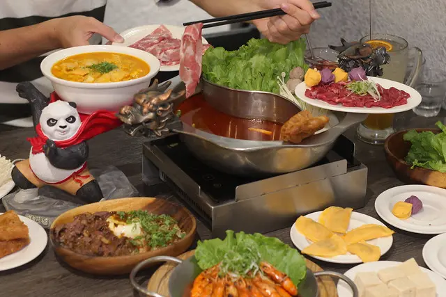 台北美食|W.瓦法奇朵waffogato-麻辣火鍋香辣過癮,平日18:00前御膳買一送一