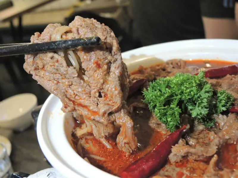 瓦法奇朵|平日特定餐點買一送一!北車上班族及學生的最愛!超殺優惠下午茶套餐!來自四川的川菜料理!台北北車餐廳美食推薦、台北車站餐廳美食推薦、台北車站火鍋推薦、台北車站下午茶推薦