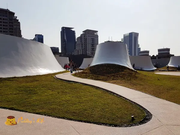 【台中旅遊】好逛好拍的世界級地標《臺中國家歌劇院》伊東豊雄的美聲涵洞