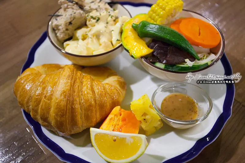 【台北中山區】濃濃日本氛圍中吃早餐．珈琲 錦小路