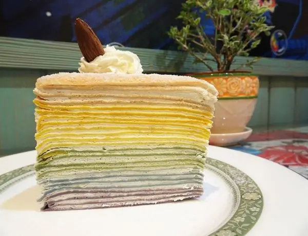 [台北芝山]Amins Creperie法式薄餅~彩虹千層浪漫少女心！一秒置身南法鄉村鹹甜氛圍(捷運芝山站)~