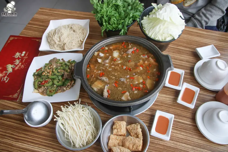 傳承三代老滋味飄香的春芳羊肉爐，彰化溪湖美食必吃藥膳清甜湯頭 - 跟著尼力吃喝玩樂＆親子生活