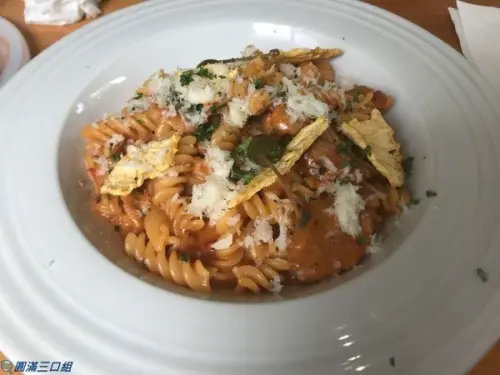 【食記】高雄新興_No.4 Pasta 義大利麵肆號商行@四大天王的麵條爭霸 今天你PICK誰