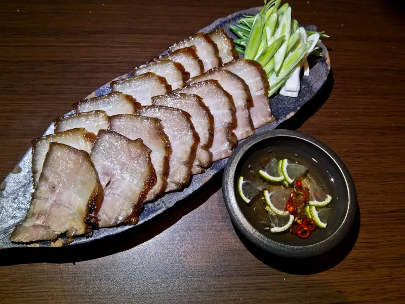 台北小巨蛋站 夜食好去處 響‧串燒食堂