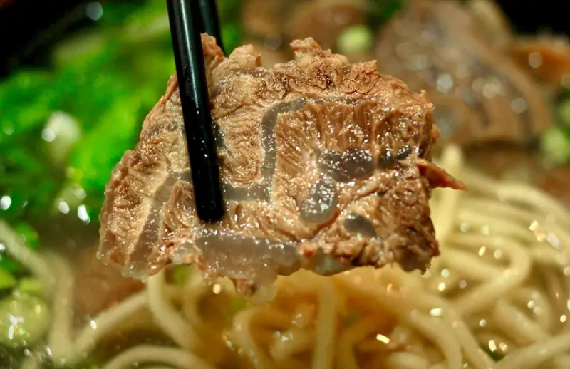 桃園牛肉麵美食/中壢牛肉傳奇，鮮香味美的肉中驕子，這牛肉麵讚啦！ - Ann‧榜哥‧生活事務所