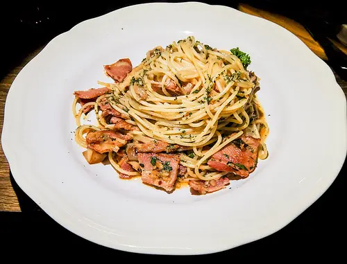 台北 捷運南京東路站 吃平價義大利麵的好選擇 11 pasta 食義