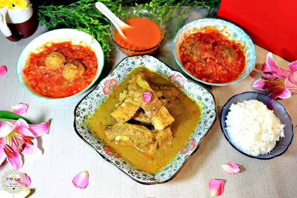 【桃園 宅配】華膳空廚　秘製咖哩豬肋排、托斯卡尼蕃茄湯、義式巧達芝心牛肉丸、雞肉丸