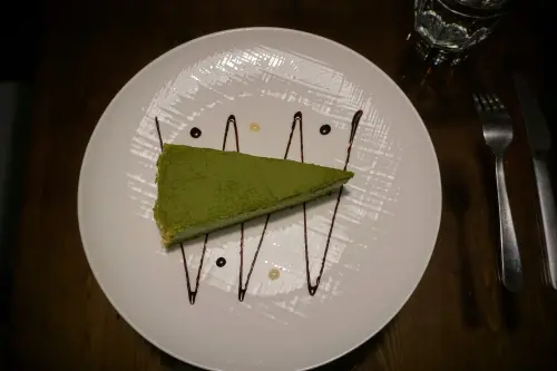 【高雄 SikaTeahouse。千層蛋糕 輕食 文青風】文化店