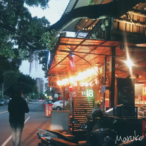 < 港町十三番地-梅川店 > 日式燒烤,串燒,生魚片 ,丼飯 , 鍋物 / 台中平價日式料理推薦 2020.02.17